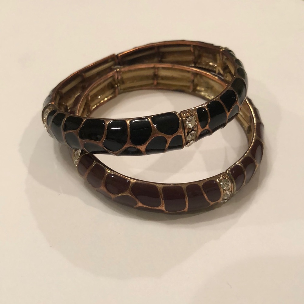Pair of stretch bracelets